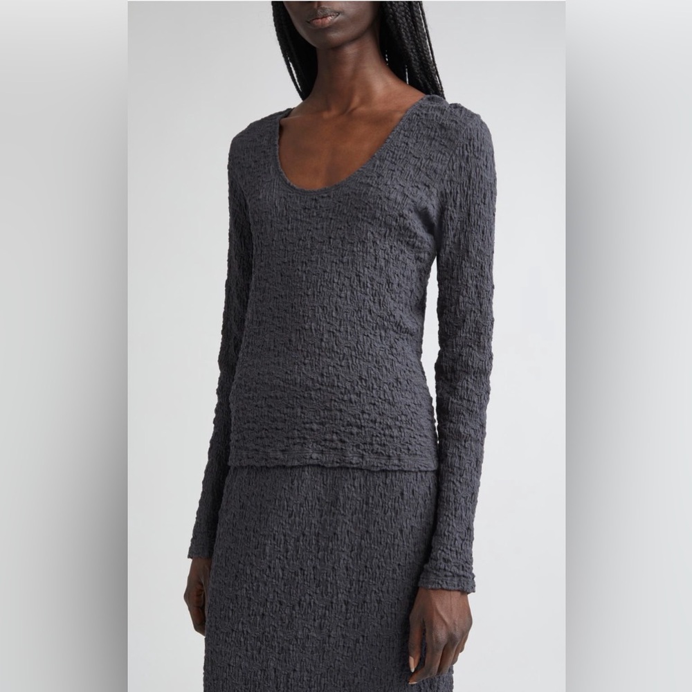 Vince Women's Gray Long Sleeve Scoop Neck Top Graphite Small - Picture 5 of 6
